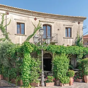 Bar Vitelli Charming Gasthuis Savoca