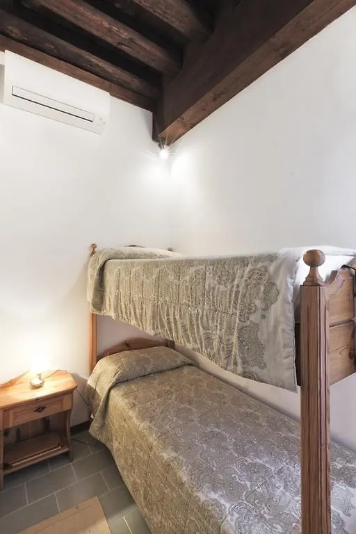Palazzetto San Lio, Rialto Appartement Venetië