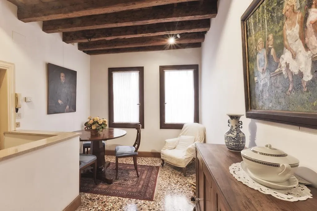 Palazzetto San Lio, Rialto Appartement Venetië Italië