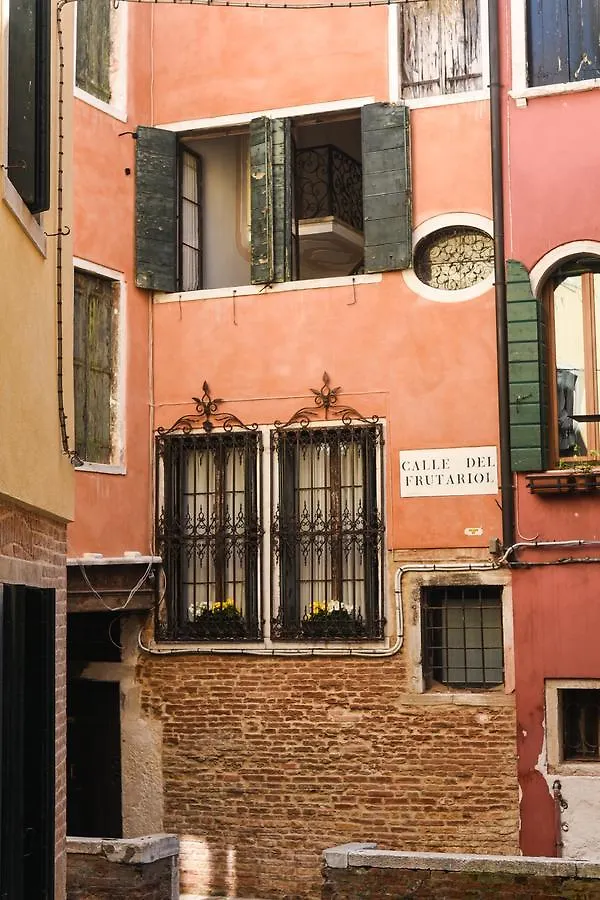 Palazzetto San Lio, Rialto Appartement Venetië